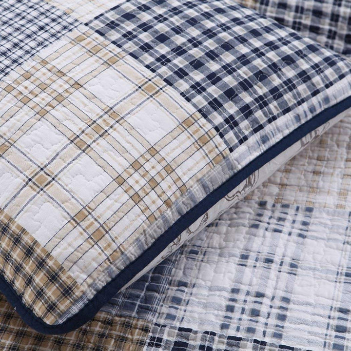 Plaid Kids Quilt Set Cabin Lodge Stripe