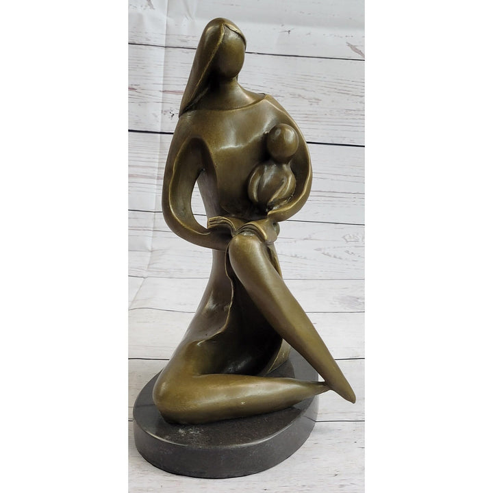 r with Baby Bronze Statue Sculpture Figure Pregnancy Shower