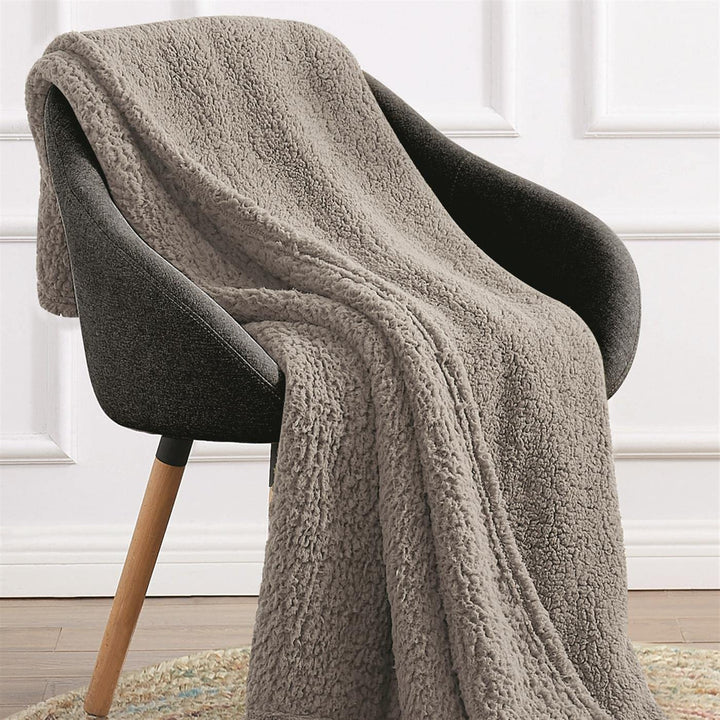 My World - Kids Cloud Sherpa Throw - Extra Fluffy and Soft - Navy, 50x60 (TH4245NV-9100)