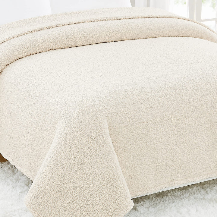 My World - Kids Cloud Sherpa Twin XL Blanket - Extra Fluffy and Soft - Ivory